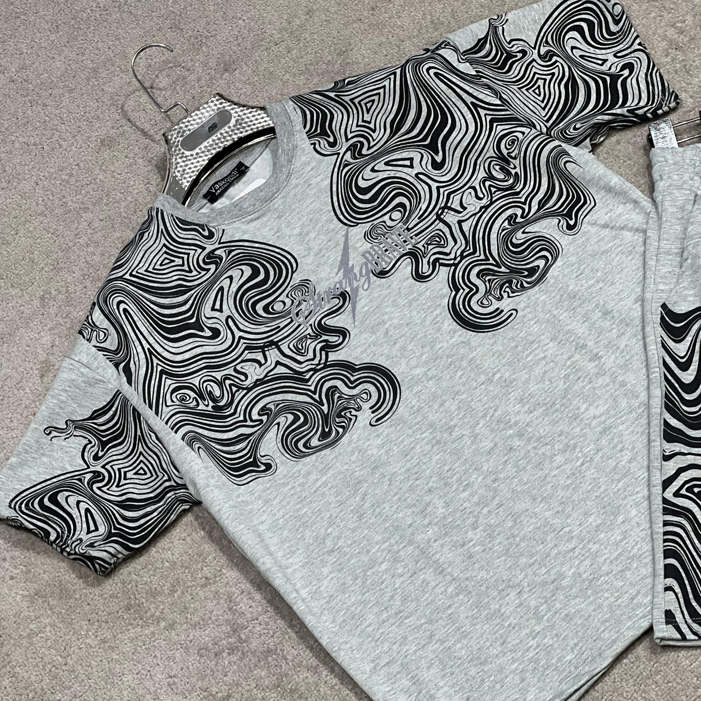 Ensemble T-shirt et Short Design Psychédélique