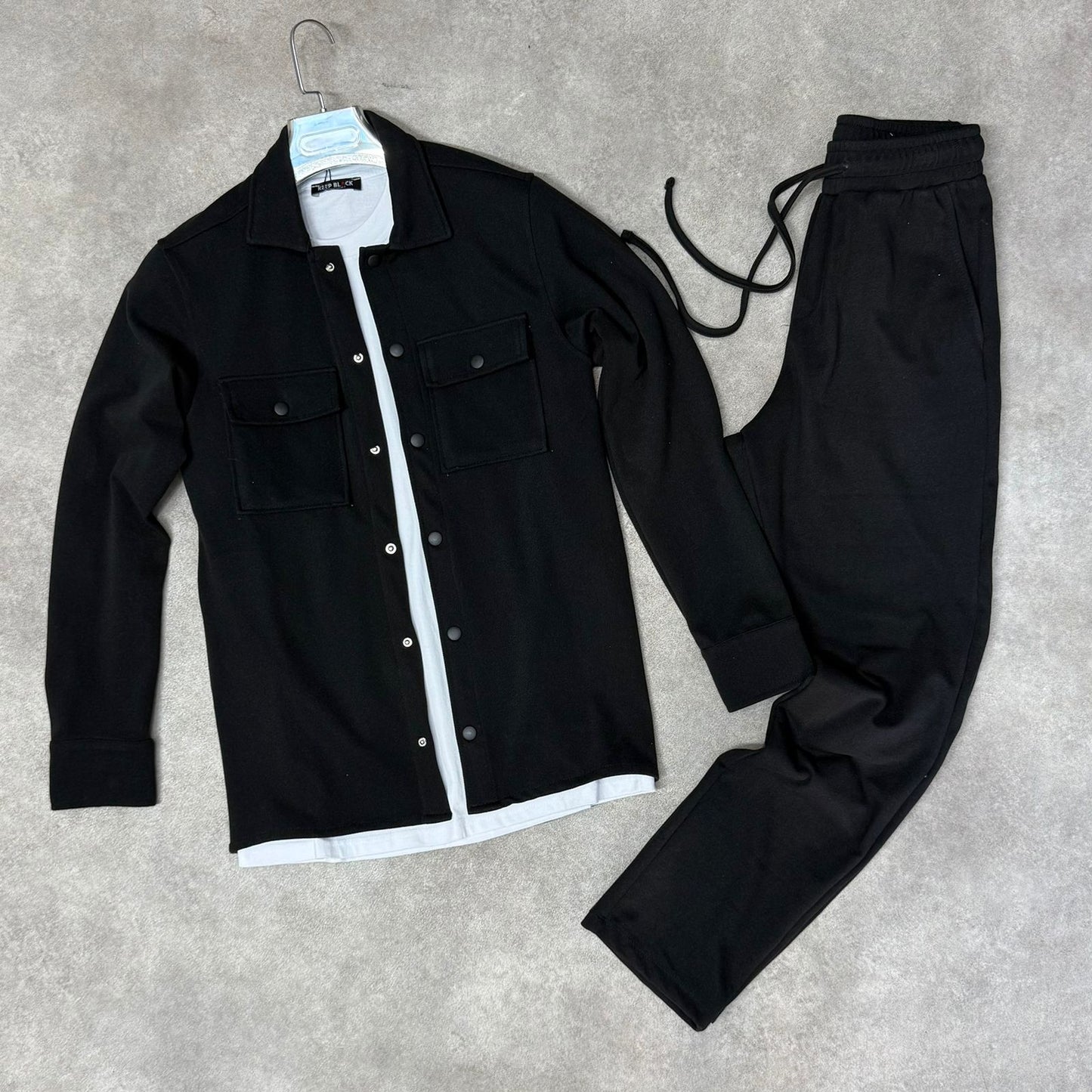 ENSEMBLE DE LUXE REF 02