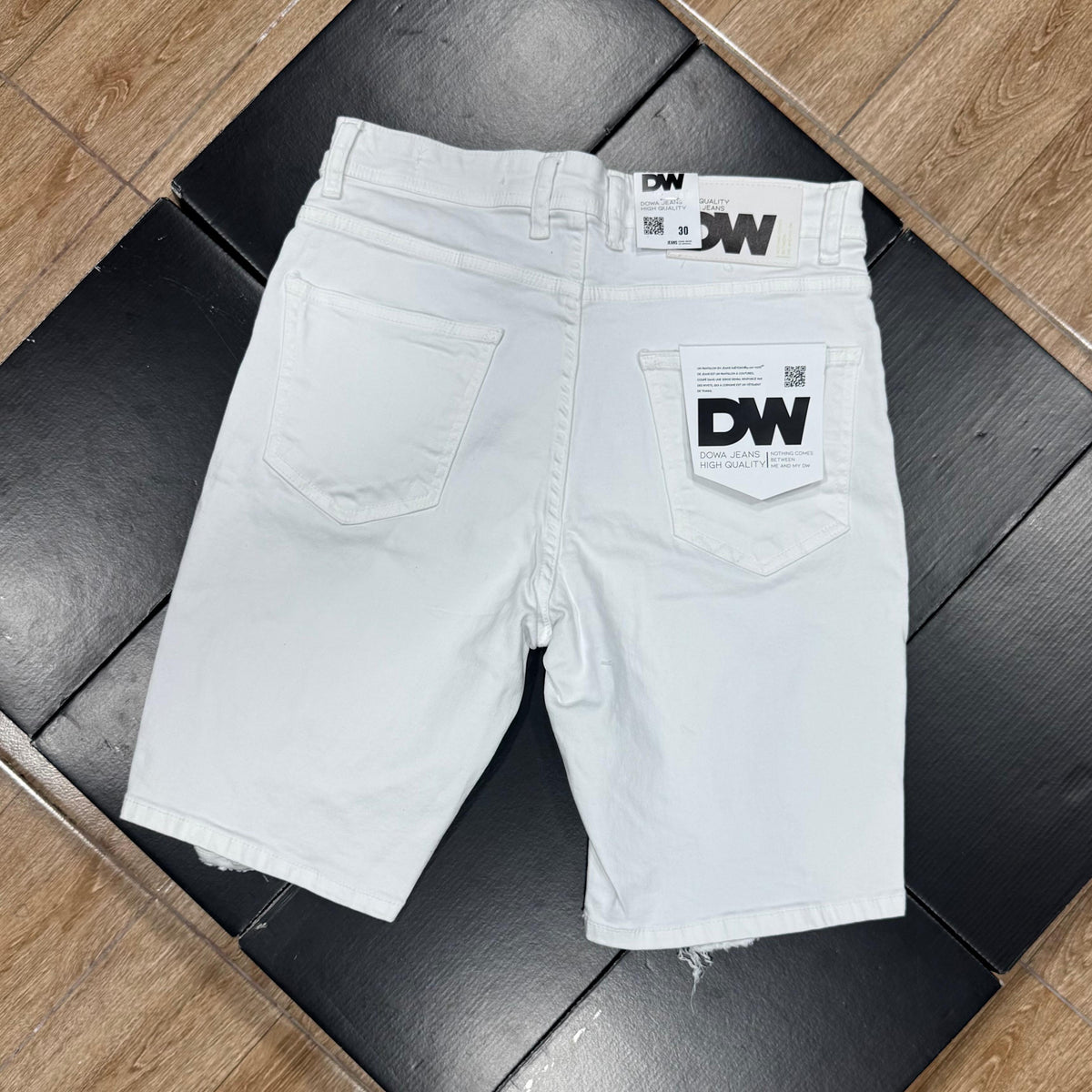 Short Jean Blanc Déchiré 02